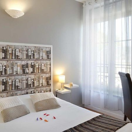 Logis - Hotel Restaurant L'Ecu De France Malesherbes Kültér fotó